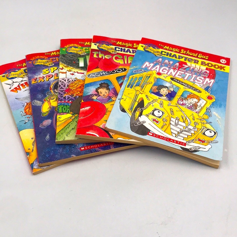 The Magic School Bus Chapter Books Set Bundle
